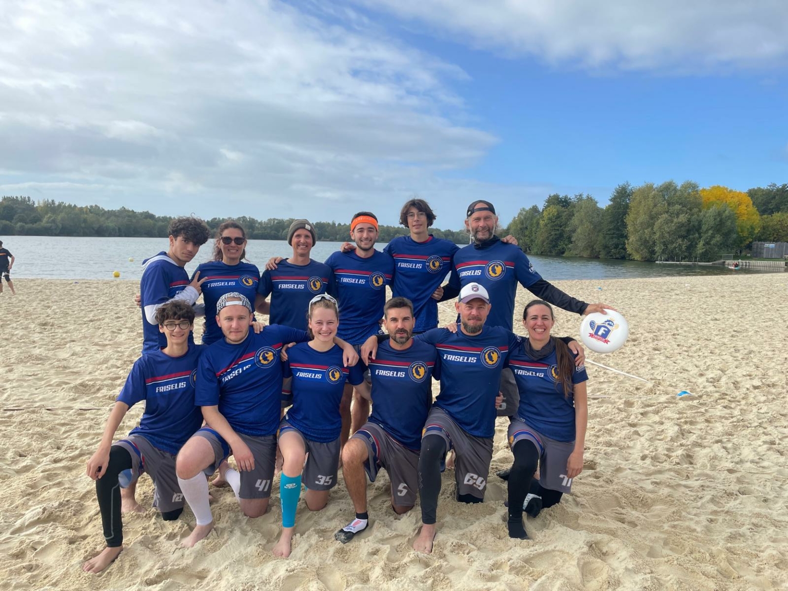 EQUIPE BEACH